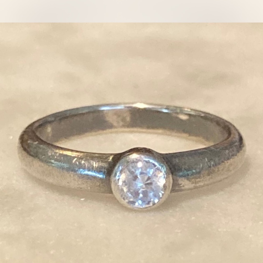 Sterling silver cz bezel ring